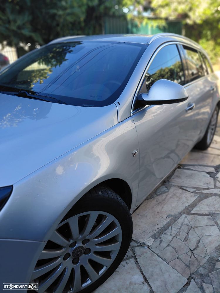 Opel Insignia Sports Tourer - 10