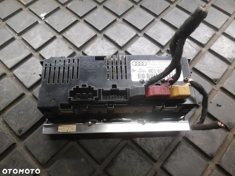 PANEL KLIMATYZACJI AUDI A4 B6 8E0820043AA - 4