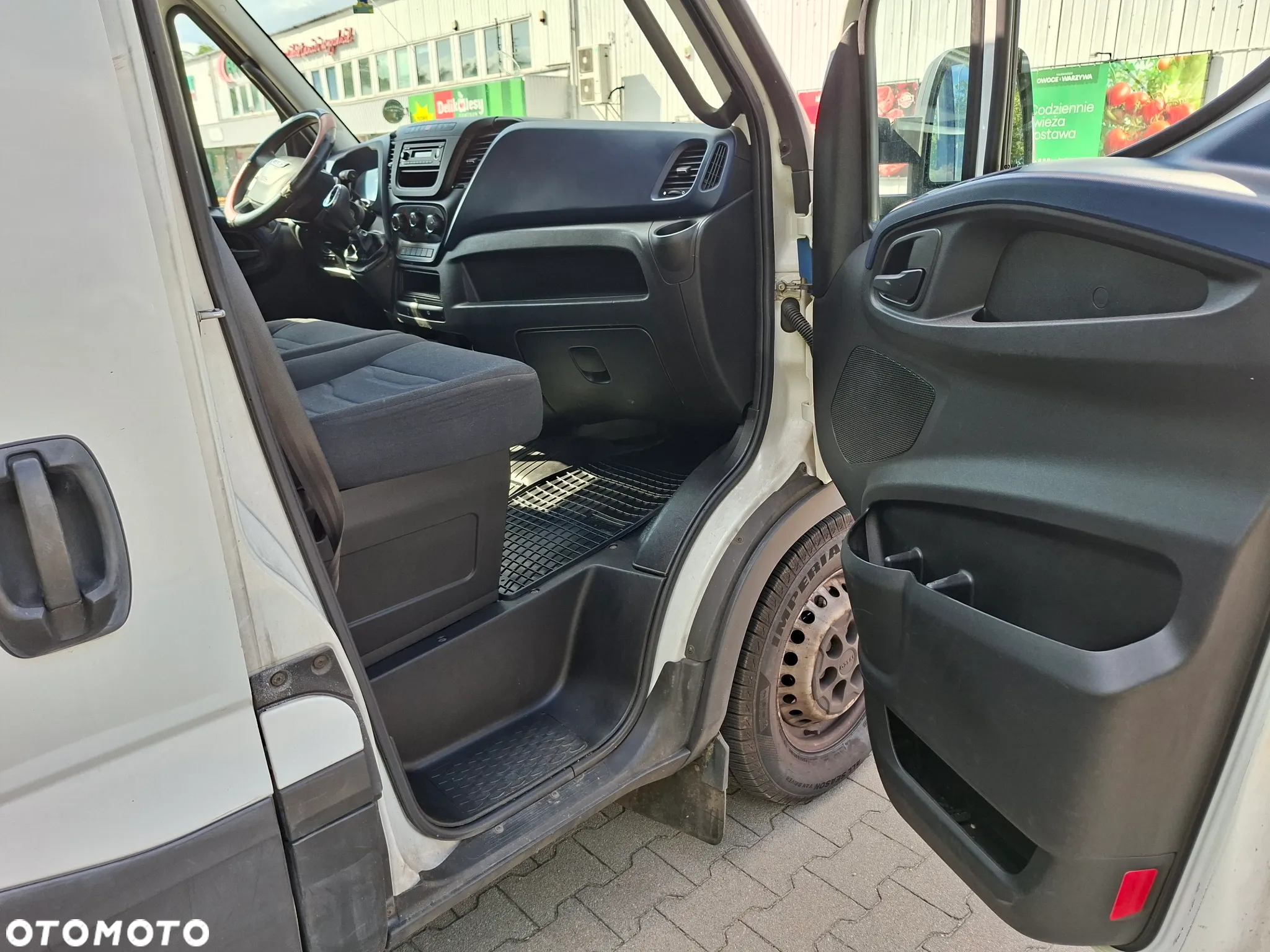 Iveco 35S16 Maxi - 15