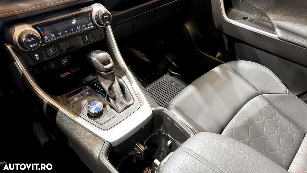 Toyota RAV4 2.5 4x4 Adventure - 16