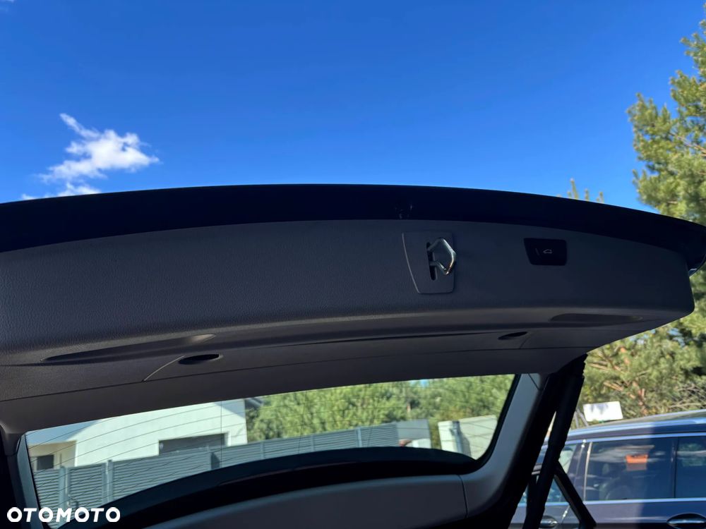 BMW Seria 3 - 15