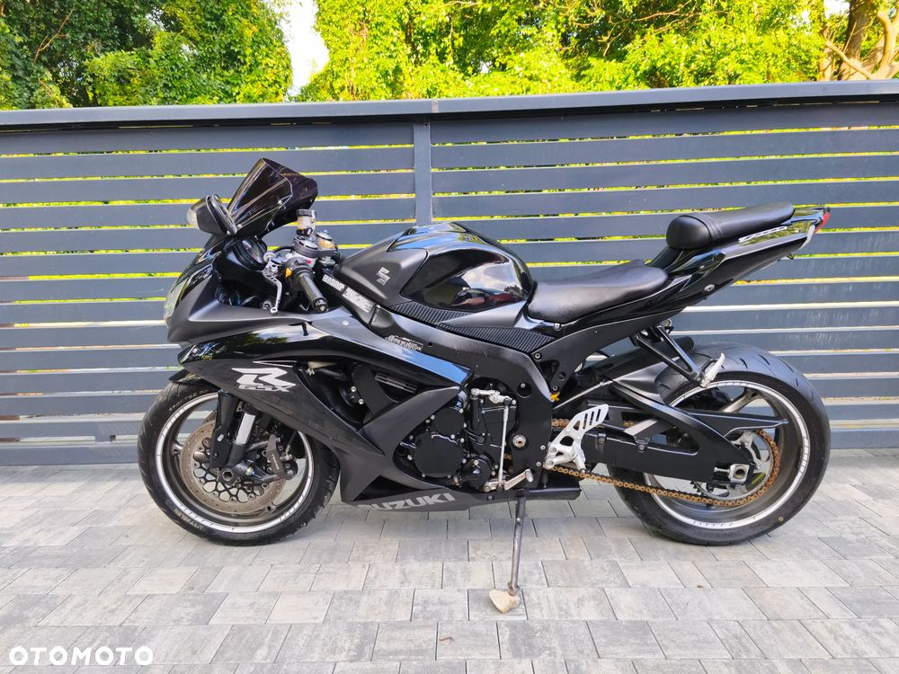 Suzuki GSX-R - 22