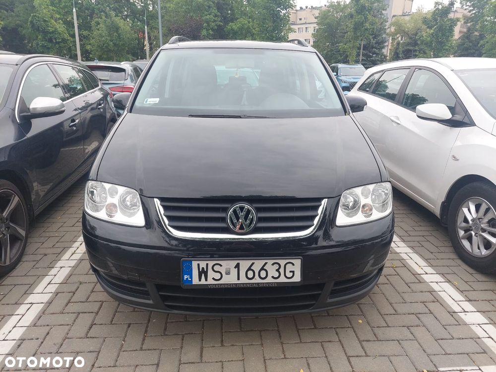Volkswagen Touran 1.6 Basis - 12