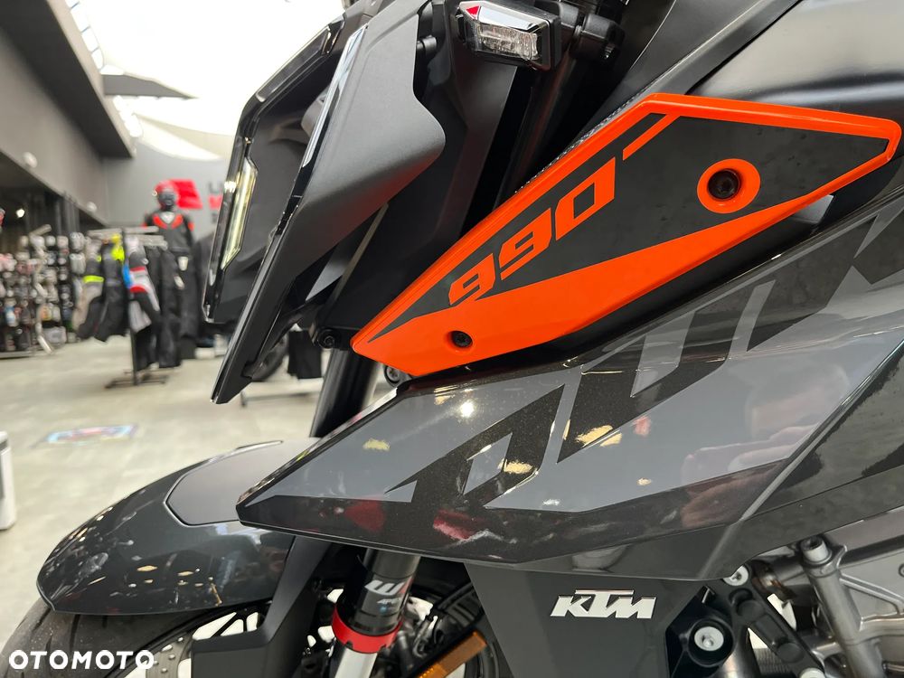 KTM Duke - 11
