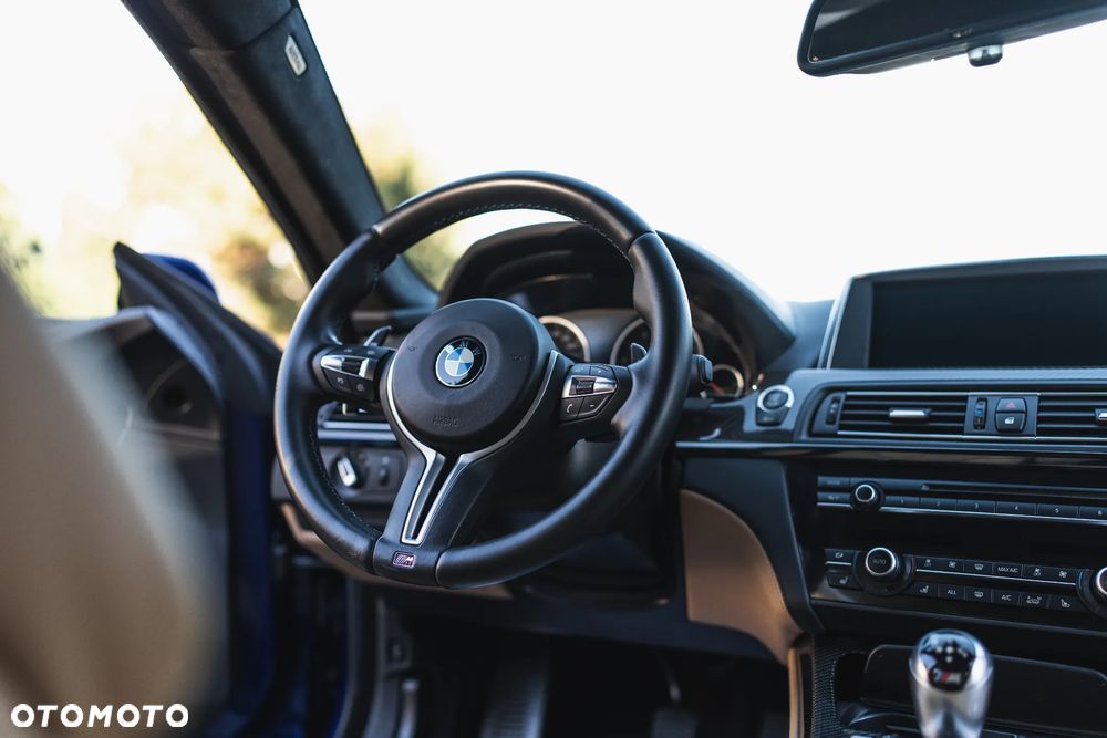 BMW M6 Standard - 25