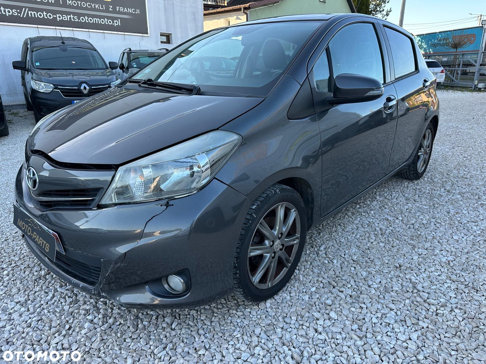 Toyota Yaris - 6
