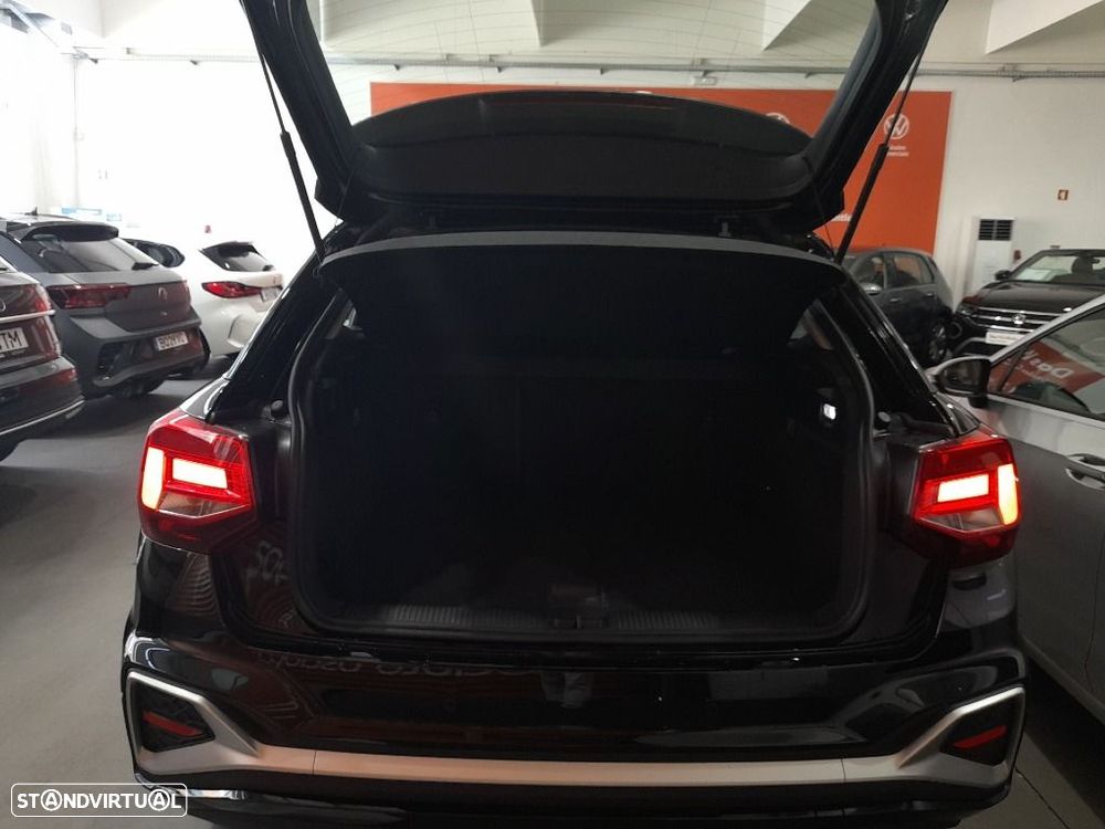 Audi Q2 35 TFSI S line S tronic — fotografia 29