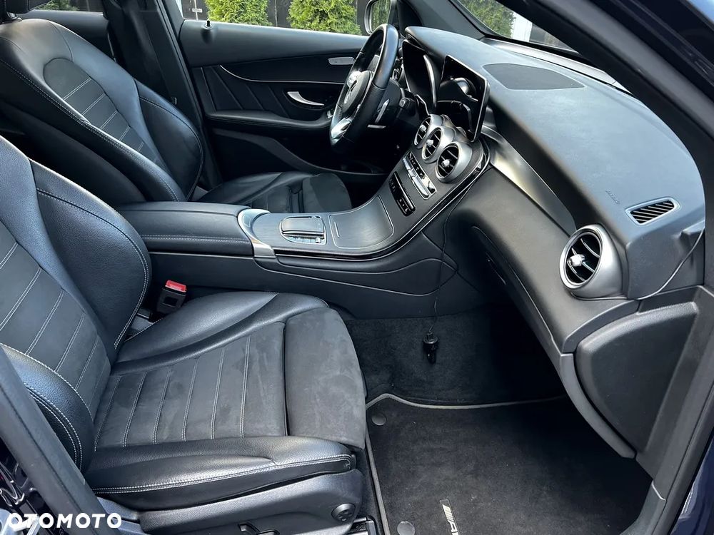 Mercedes-Benz GLC 300 de 4-Matic Business Edition - 25