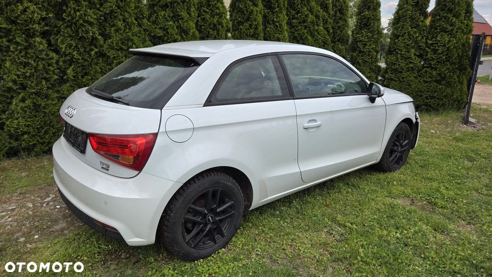 Audi A1 3-drzwiowe 1.0 TFSI ultra sport - 15