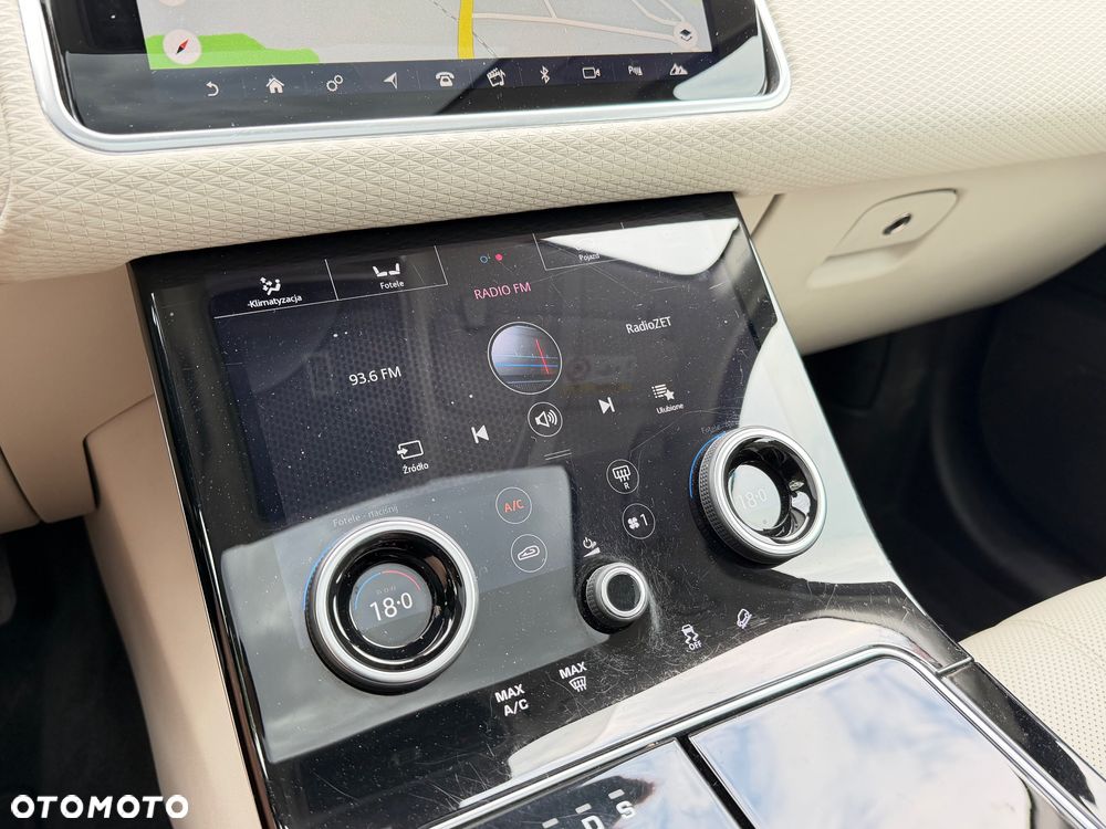 Land Rover Range Rover Velar 2.0 P250 S - 22