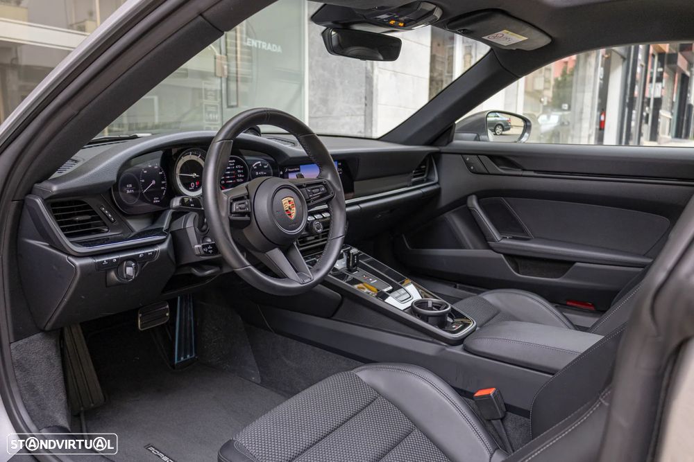Porsche 911 (992) Carrera T PDK - 7