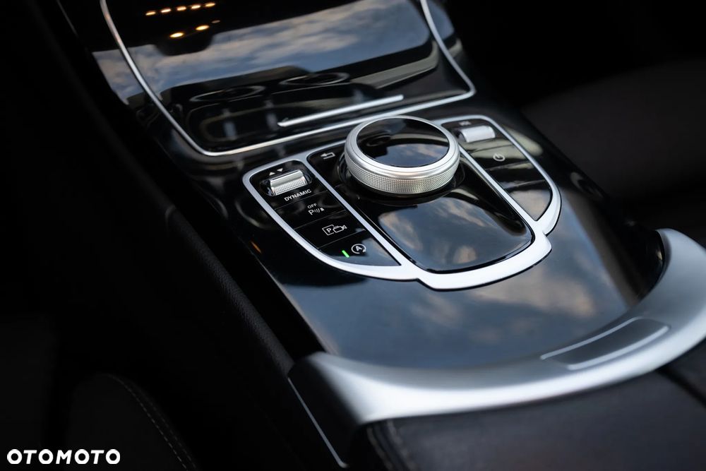 Mercedes-Benz Klasa C 160 9G-TRONIC - 15