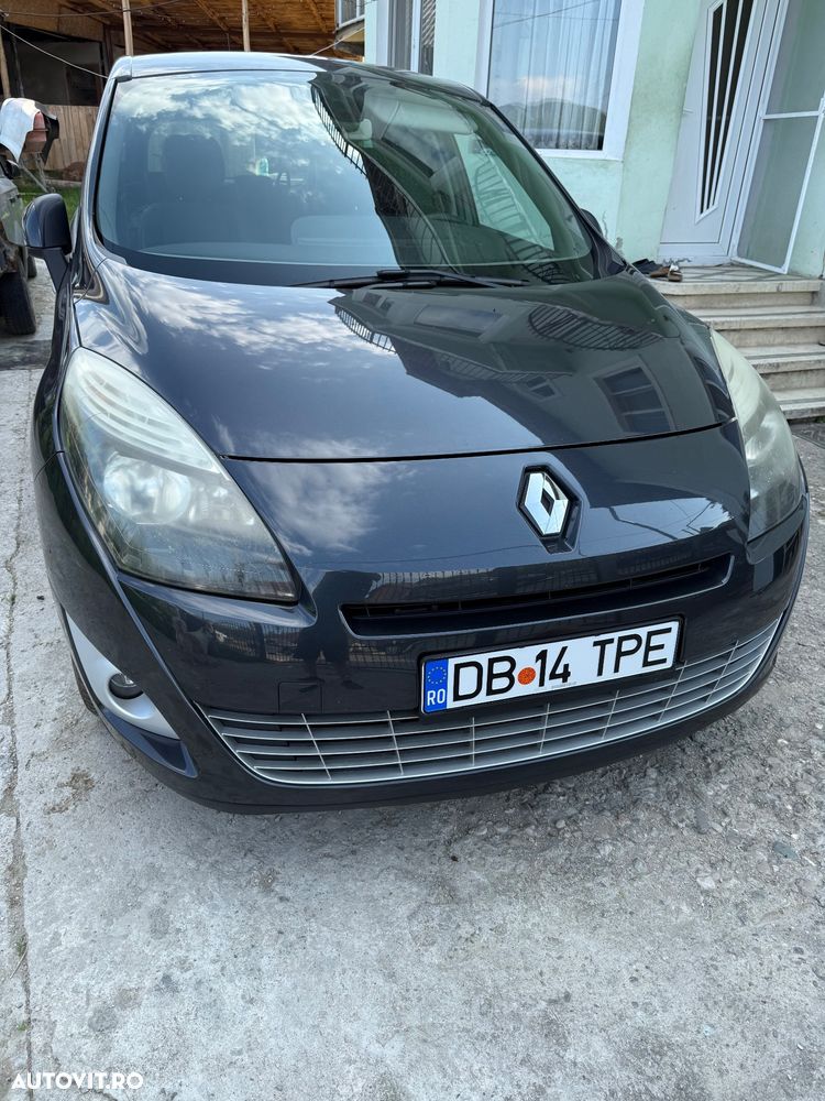 Renault Grand Scenic TCe 130 Dynamique - 1