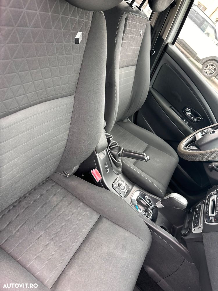 Renault Megane ENERGY dCi EDC Intens - 5