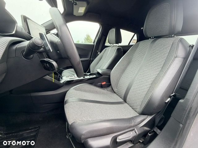 Peugeot 2008 PureTech 130 EAT8 Allure Pack - 6