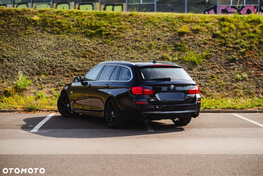 BMW Seria 5 535d Touring - 24