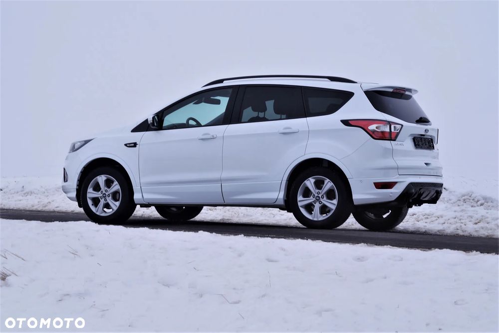 Ford Kuga - 11