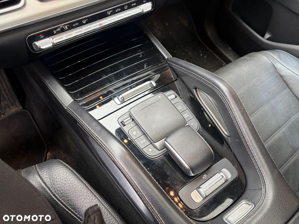 Mercedes-Benz GLE - 14