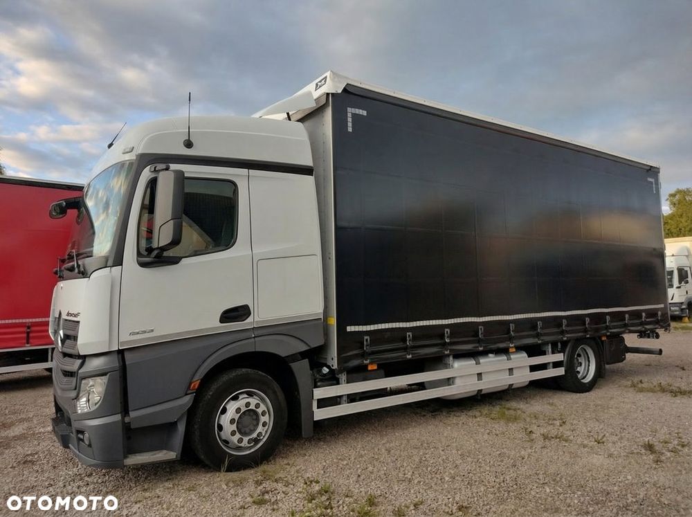Mercedes-Benz ACTROS F 1833 Firana 19 Palet Suwany Dach Szeroka Kabina - 2