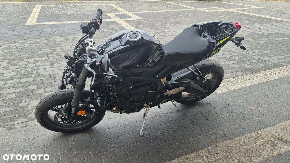 Triumph Street Triple - 5