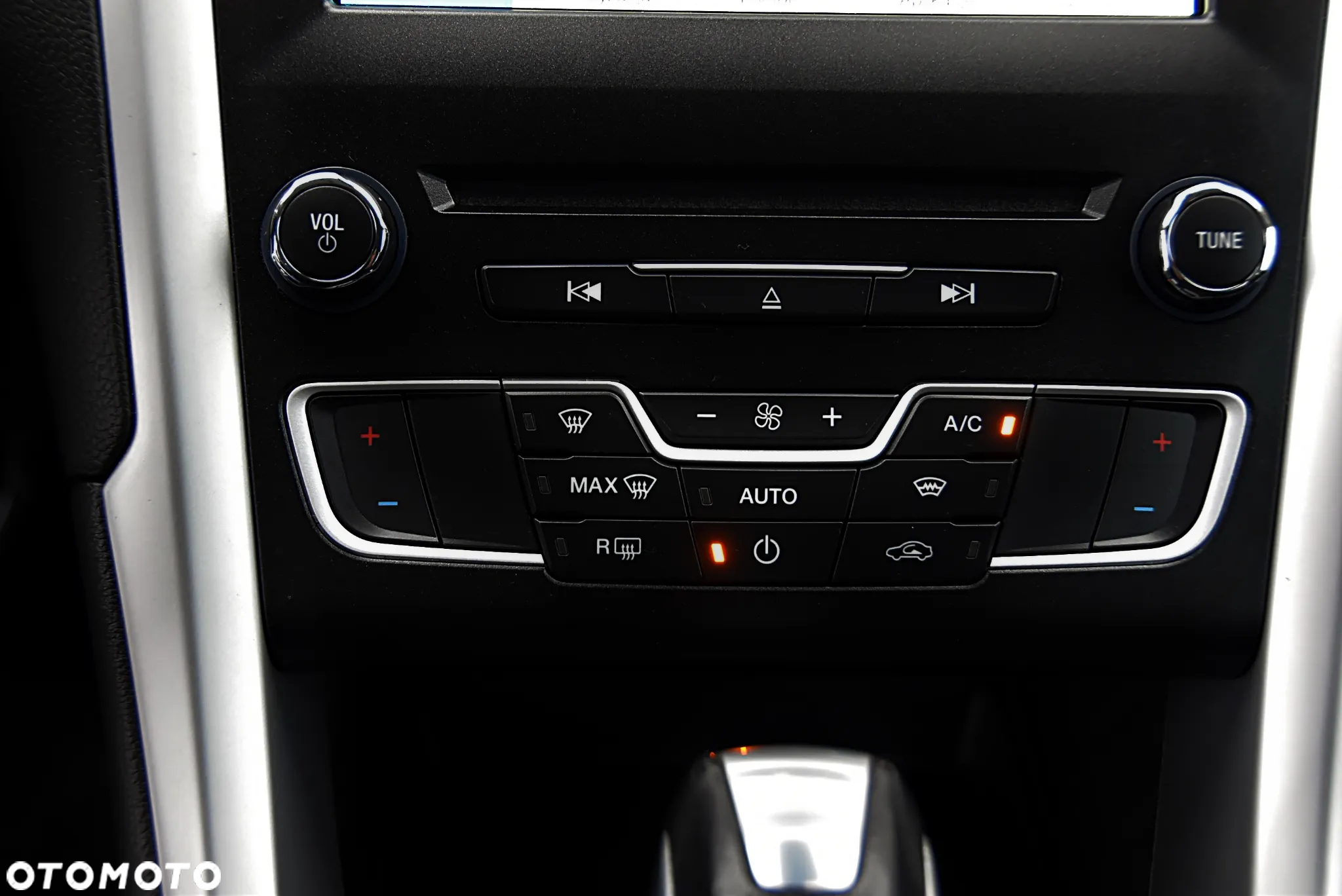 Ford Mondeo 2.0 TDCi Edition 4WD PowerShift - 31