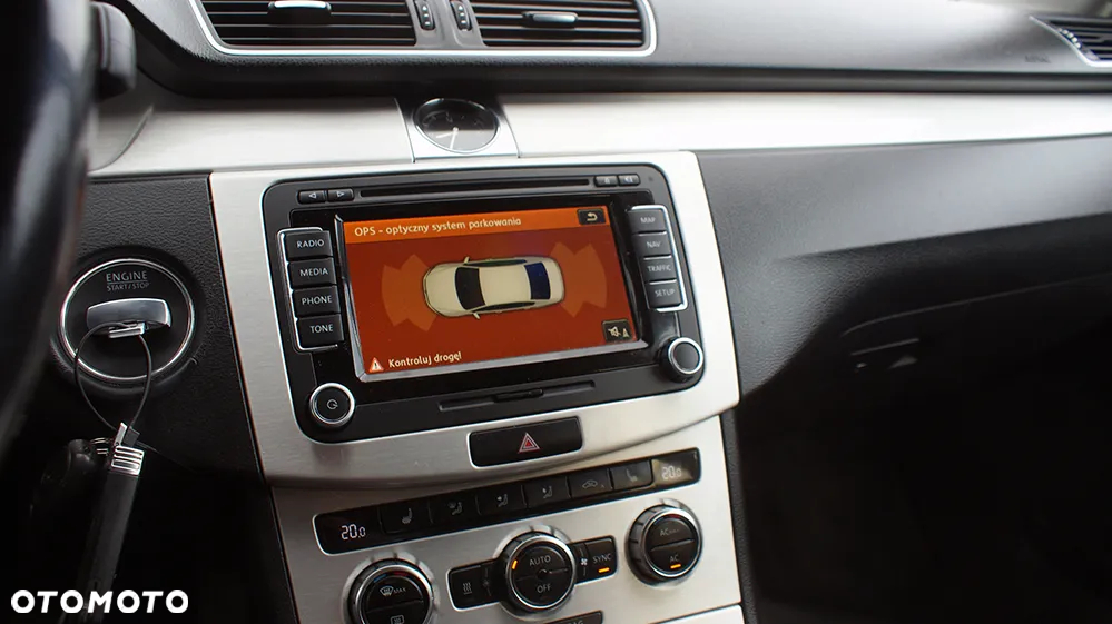 Volkswagen Passat 2.0 TDI Highline DSG - 13