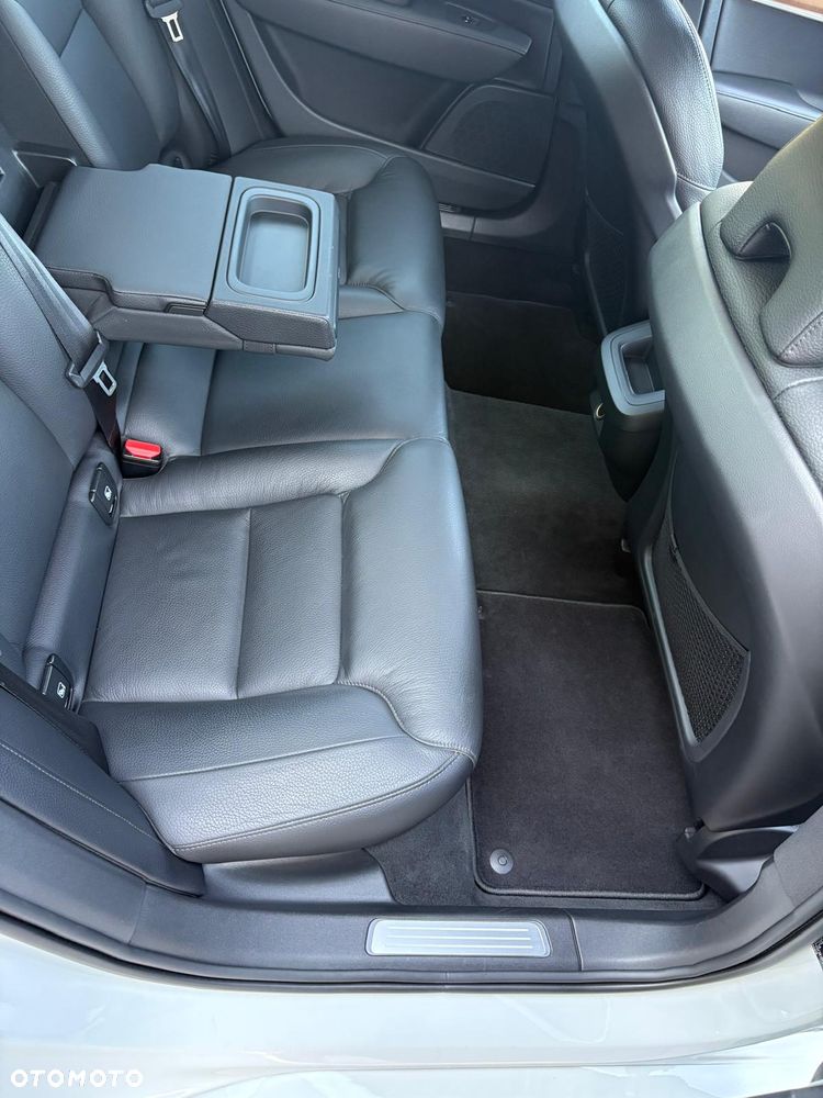 Volvo S90 D4 Inscription - 24