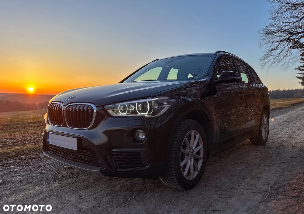 BMW X1 sDrive20i GPF - 1