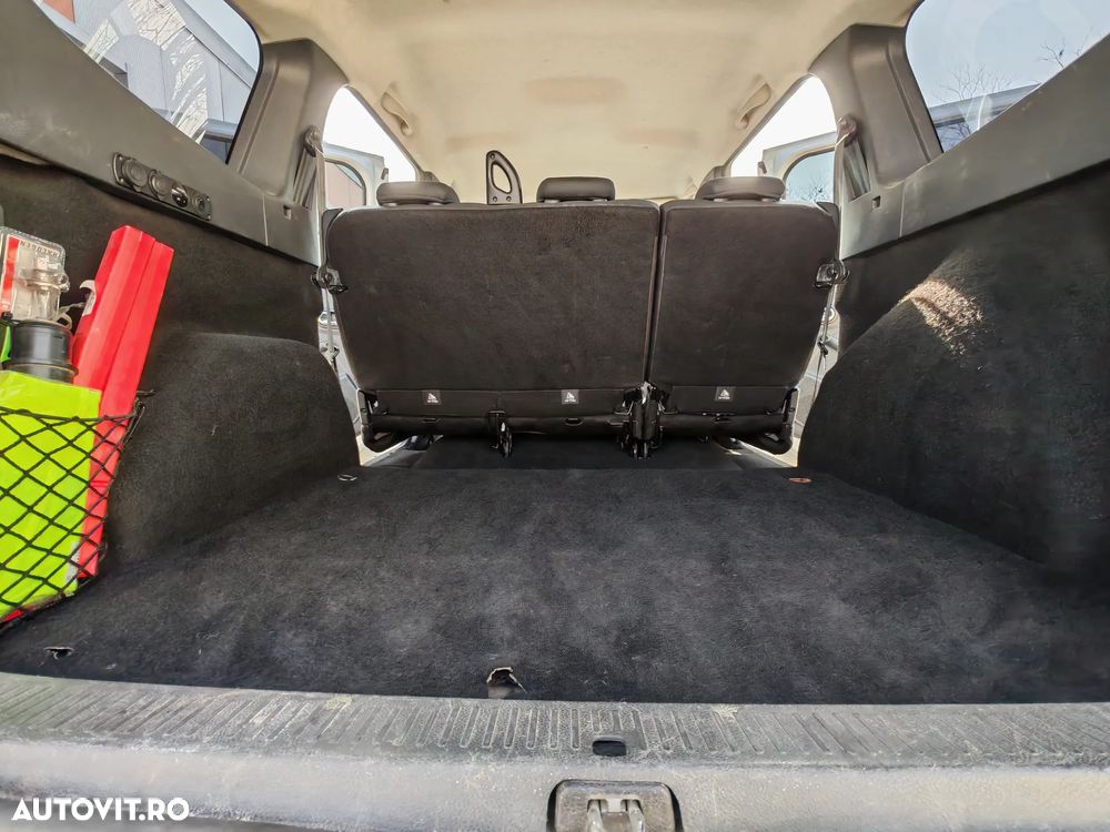 Dacia Lodgy 1.6 Ambiance - 15