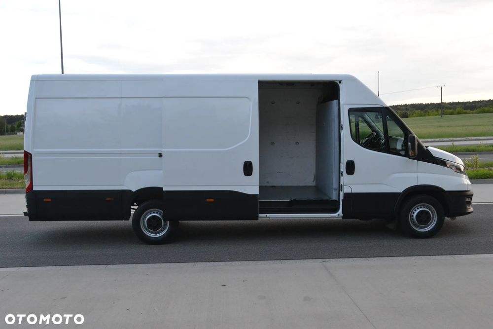 Iveco Daily - 25