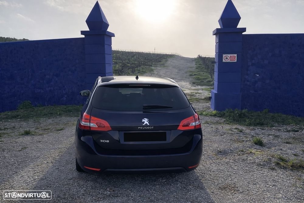 Peugeot 308 SW 1.2 PureTech Allure - 8
