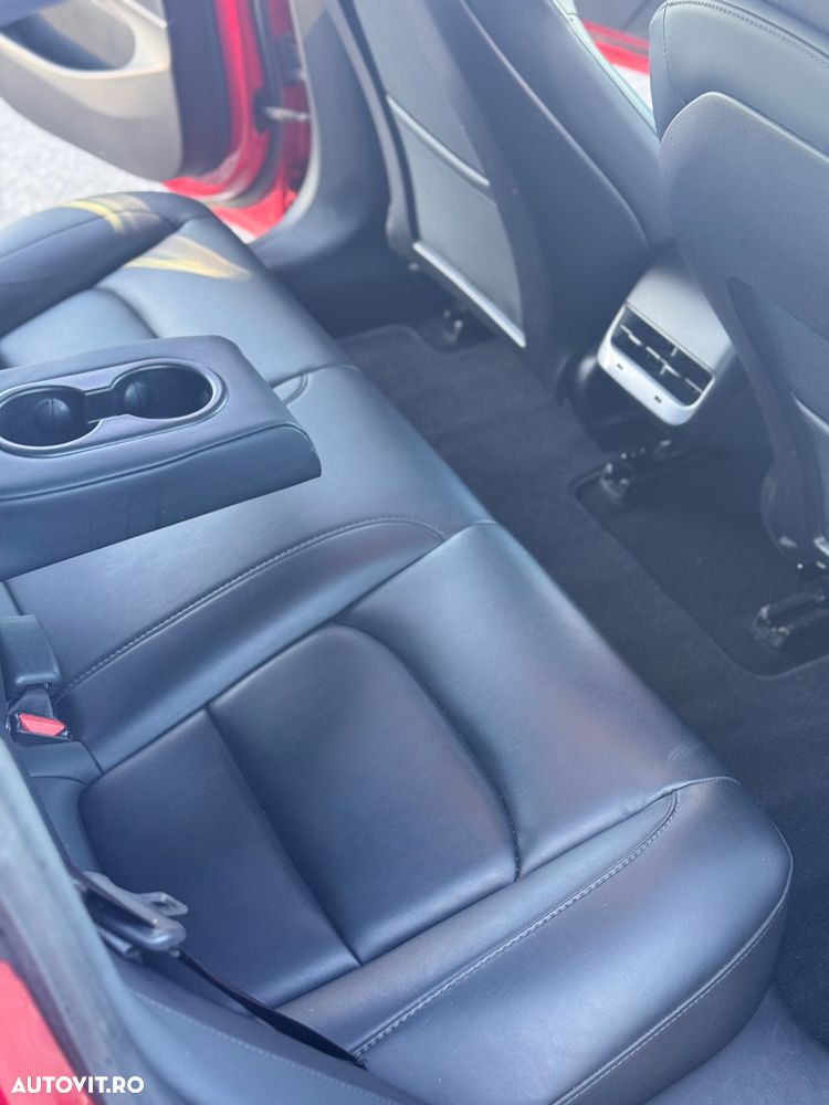 Tesla Model 3 Langstreckenbatterie Allradantrieb Dual Motor - 15