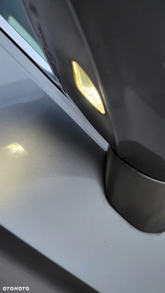 Volkswagen Golf Sportsvan - 20