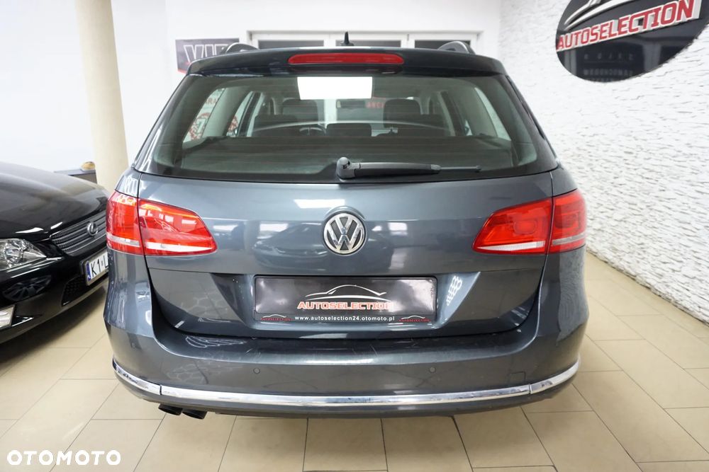 Volkswagen Passat 2.0 TDI Comfortline - 5