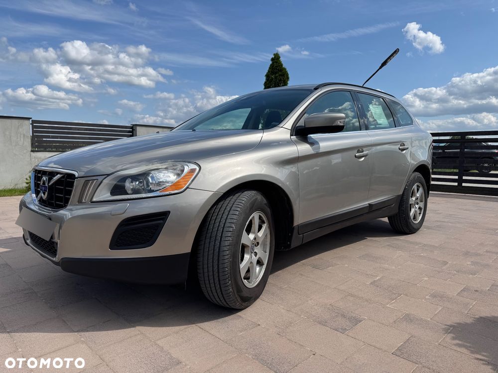 Volvo XC 60 - 1