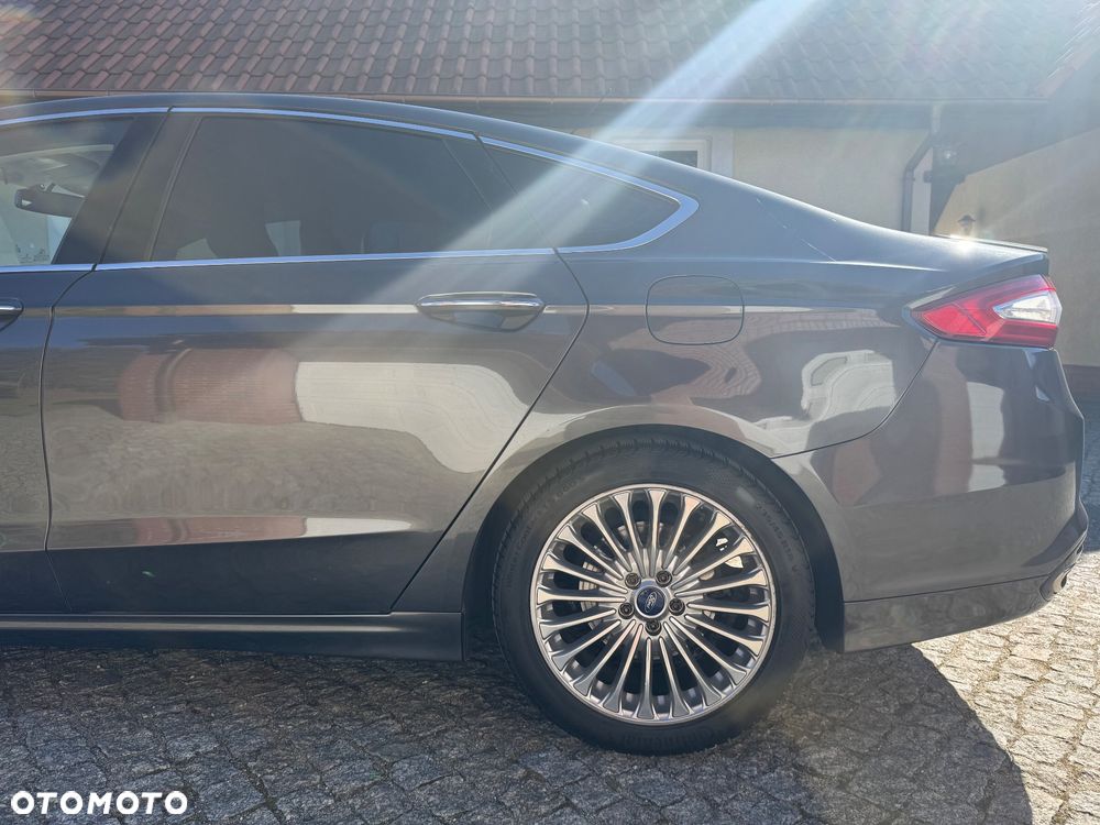 Ford Mondeo 2.0 EcoBoost Titanium - 21