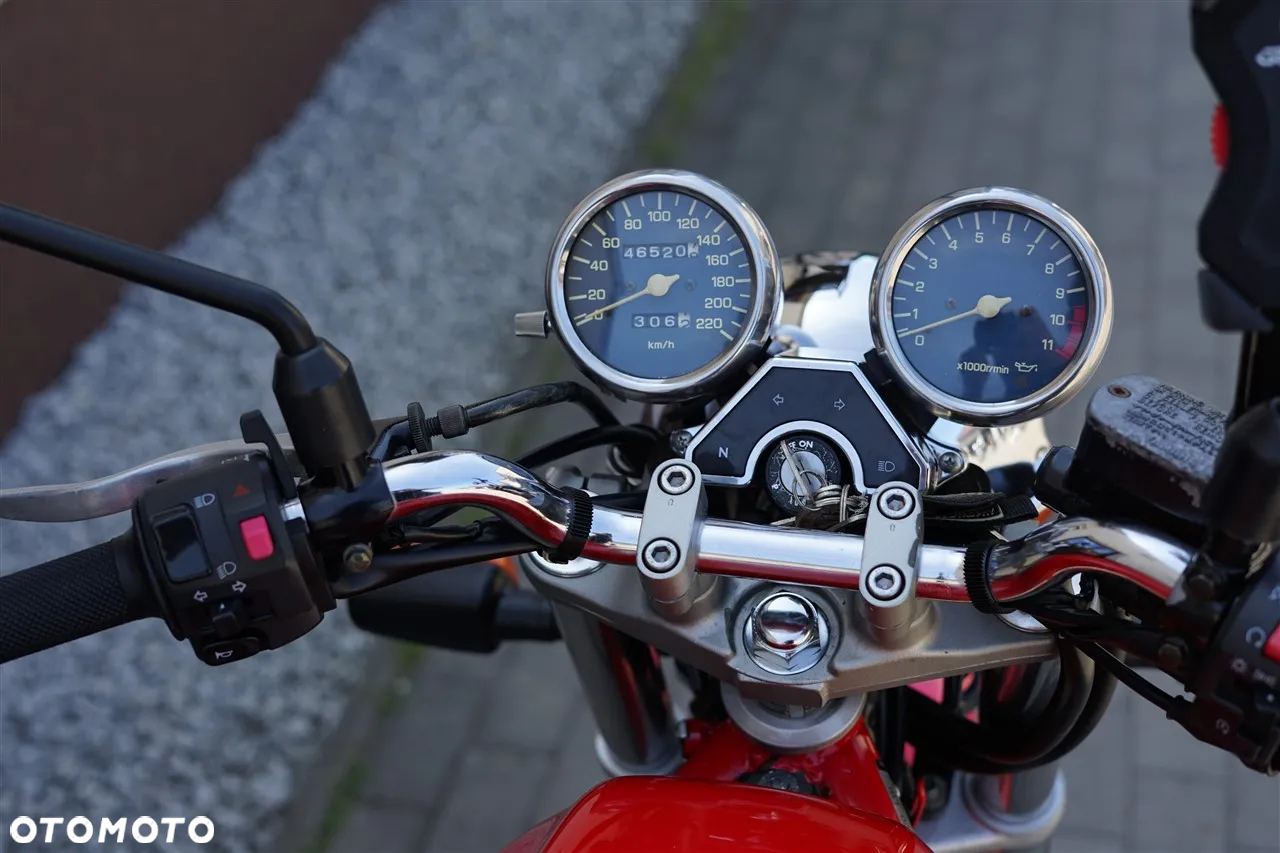 Yamaha XJ - 17