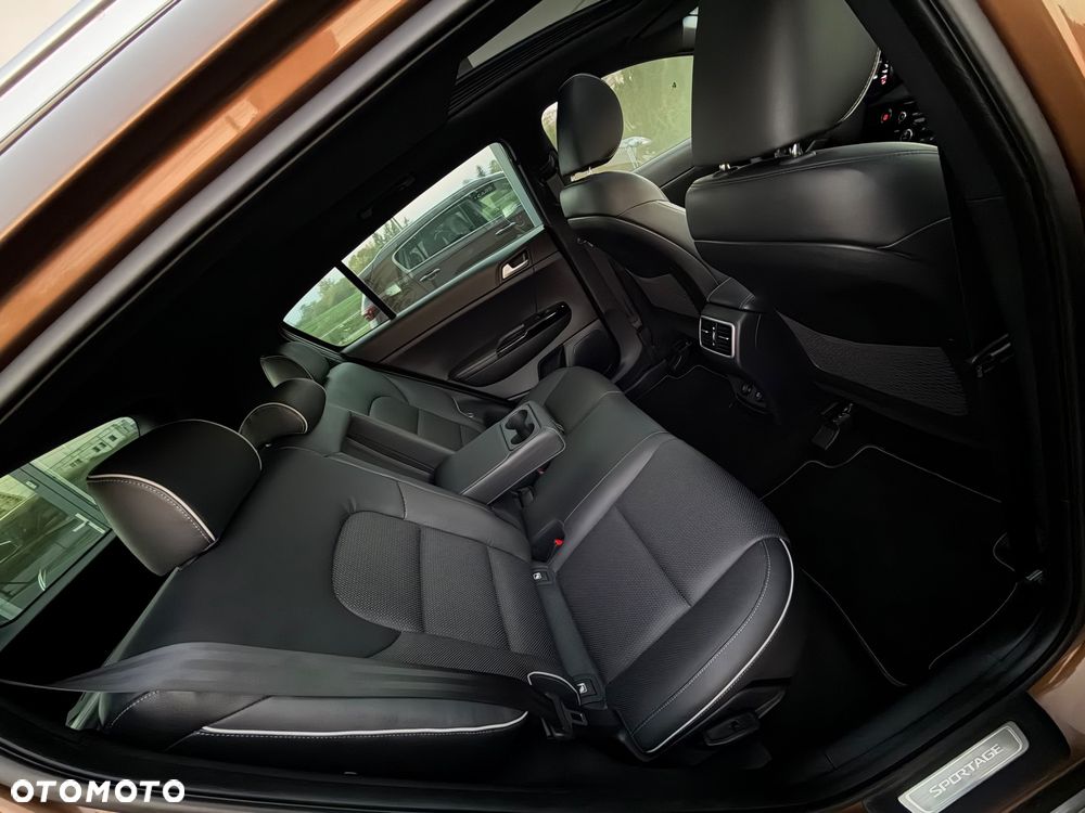 Kia Sportage 1.6 T-GDI AWD DCT GT LINE - 28