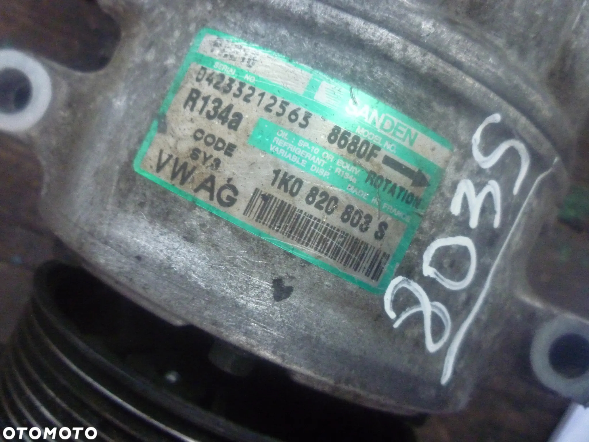 Sprężarka klimatyzacji Passat B6 1K0820803S - 5