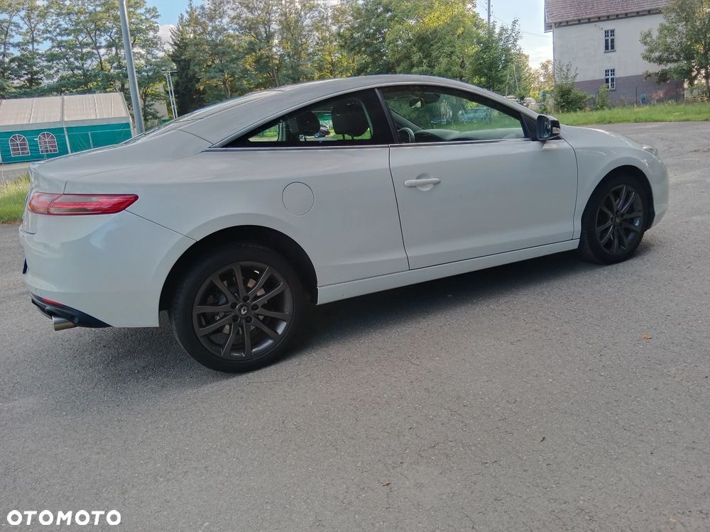 Renault Laguna 2.0 dCi Monaco GP2 - 34