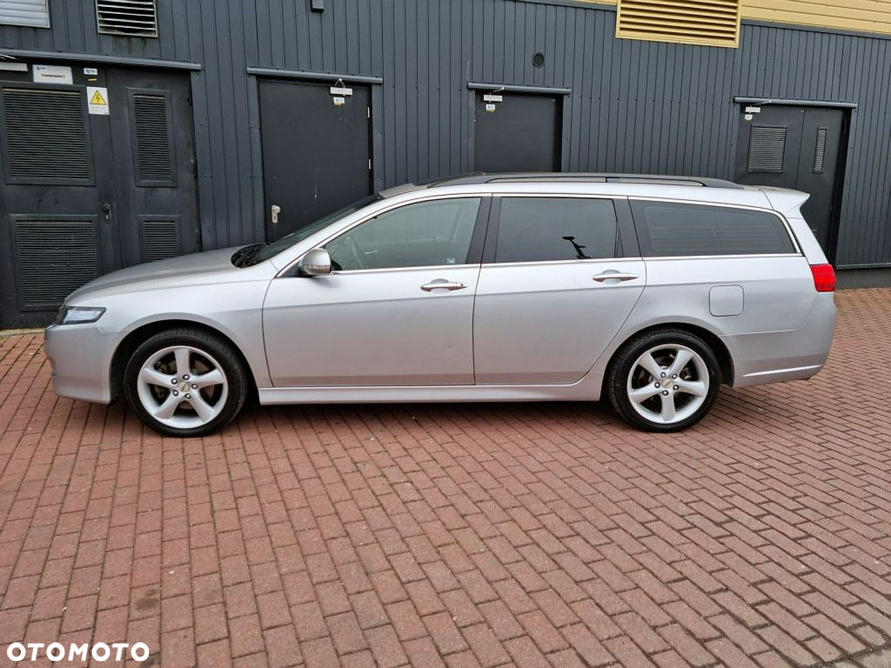 Honda Accord - 4