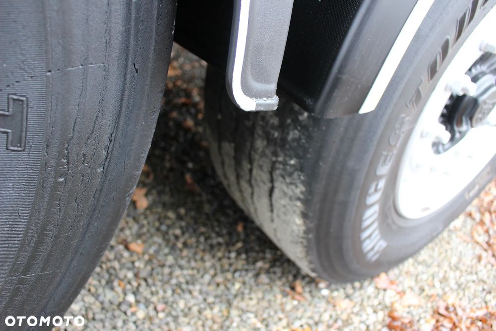 Fruehauf KONTENER 3 OSIE ROLETA - 13