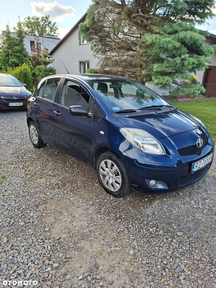 Toyota Yaris 1.33 Luna - 3