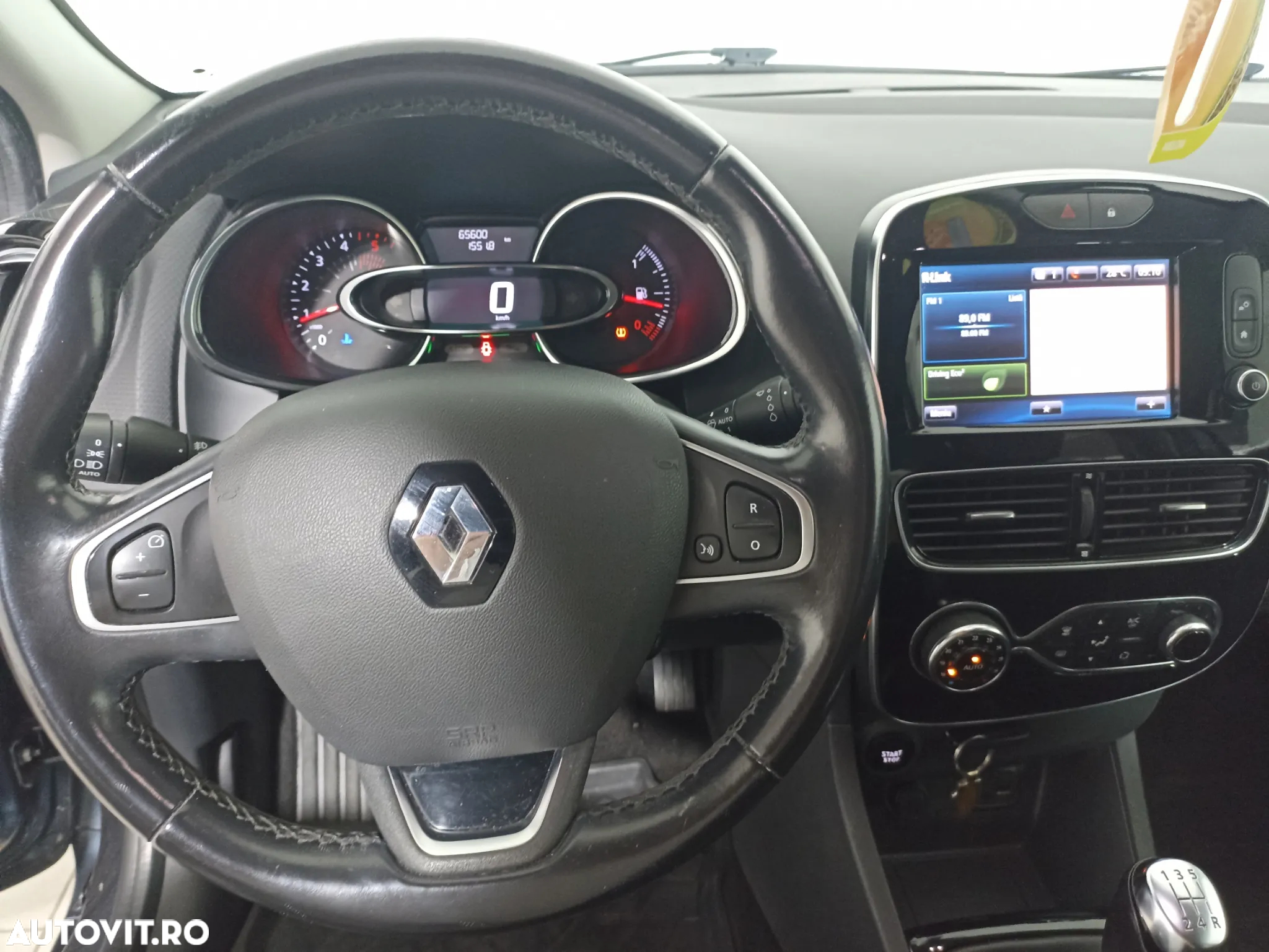 Renault Clio IV dCi Energy Intens - 9