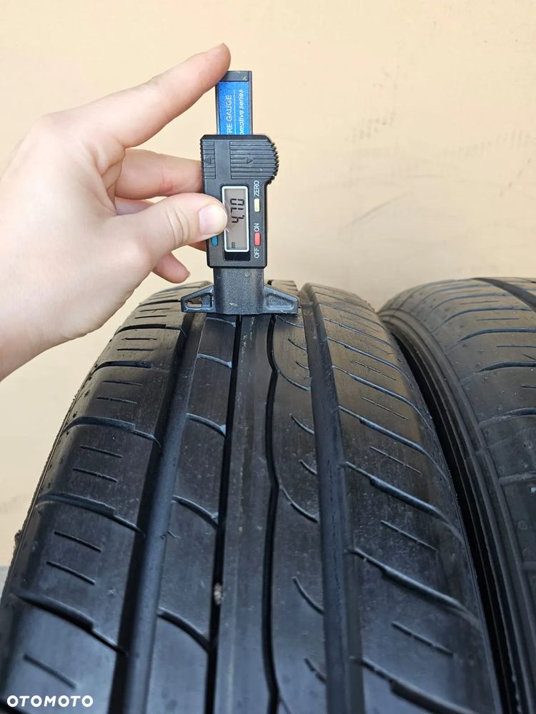 (O64) 175/65R15 84H 4,7-5,1mm 16r / Dunlop SP Sport FastResponse - 3