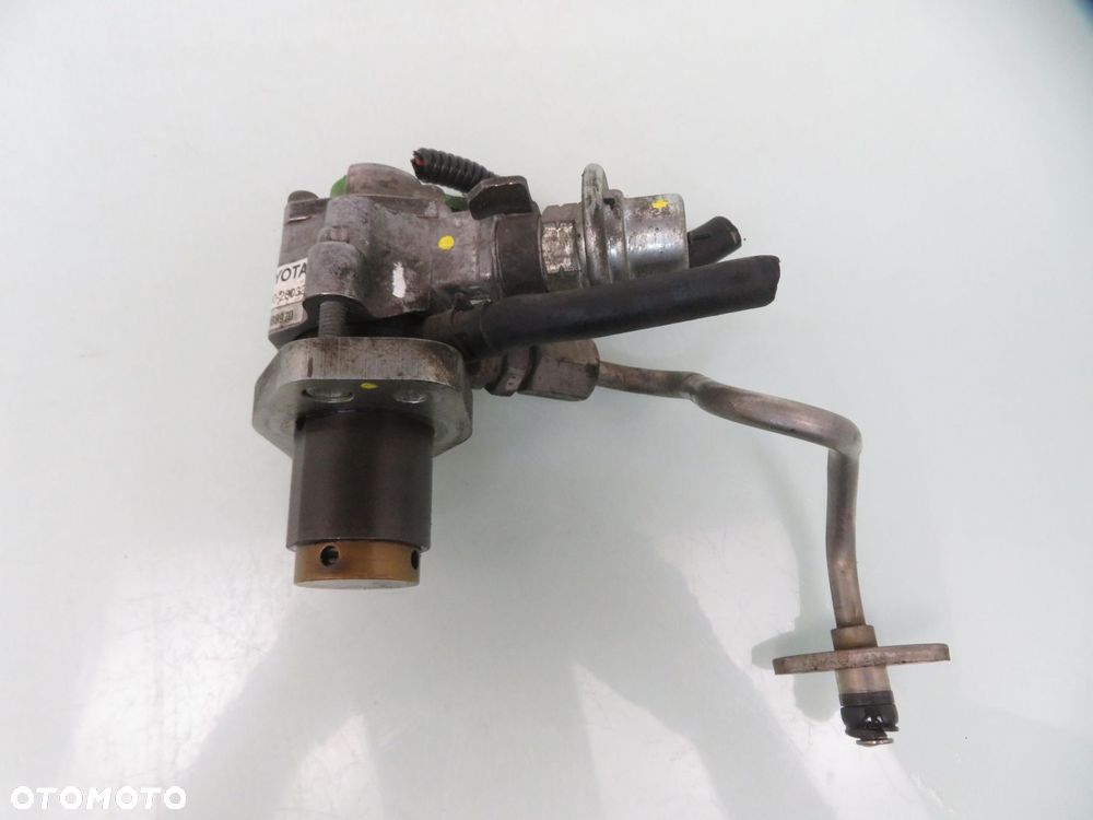 POMPA WTRYSKOWA TOYOTA AVENSIS II T25 2.0 VVTi 2310028032 - 8