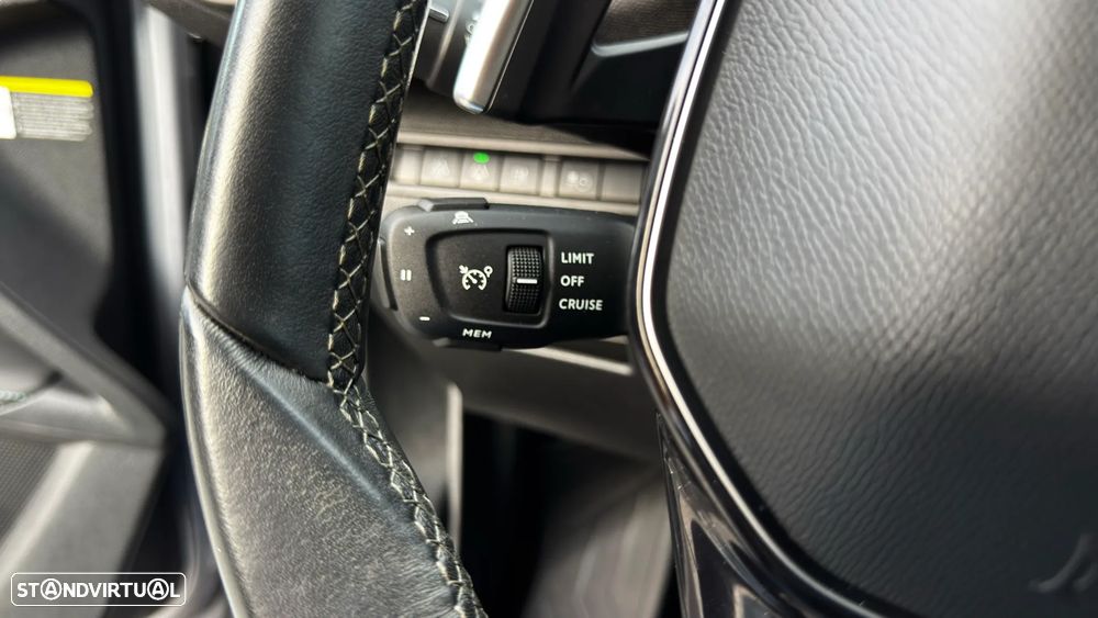 Peugeot 3008 225 e-EAT8 Allure Pack - 15