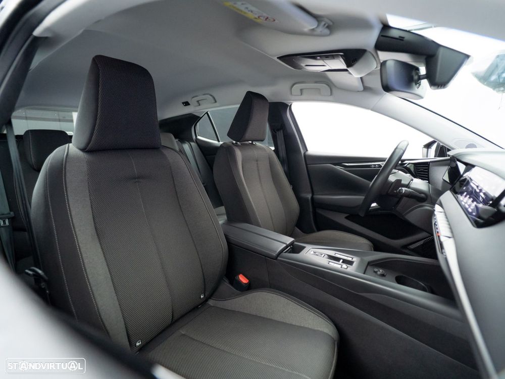 DS DS4 1.5 BlueHDi Bastille + EAT8 - 36