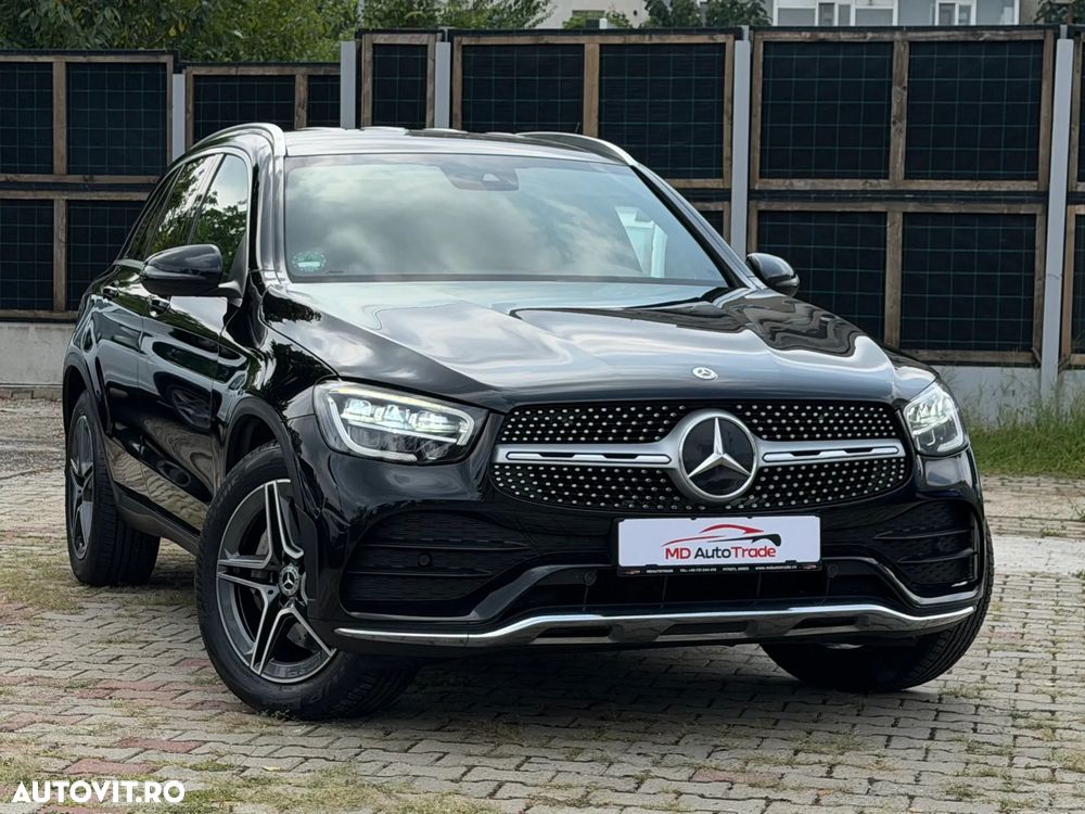 Mercedes-Benz GLC 220 d 4MATIC 9G-TRONIC AMG Line - 2
