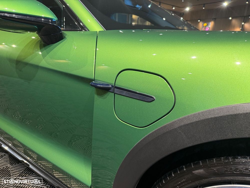 Porsche Taycan Cross Turismo 4S - 19